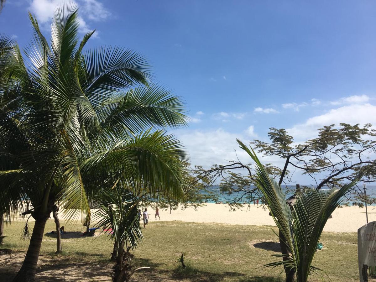 Beachfront In A Beautiful And Secured Complex * Flic en Flac