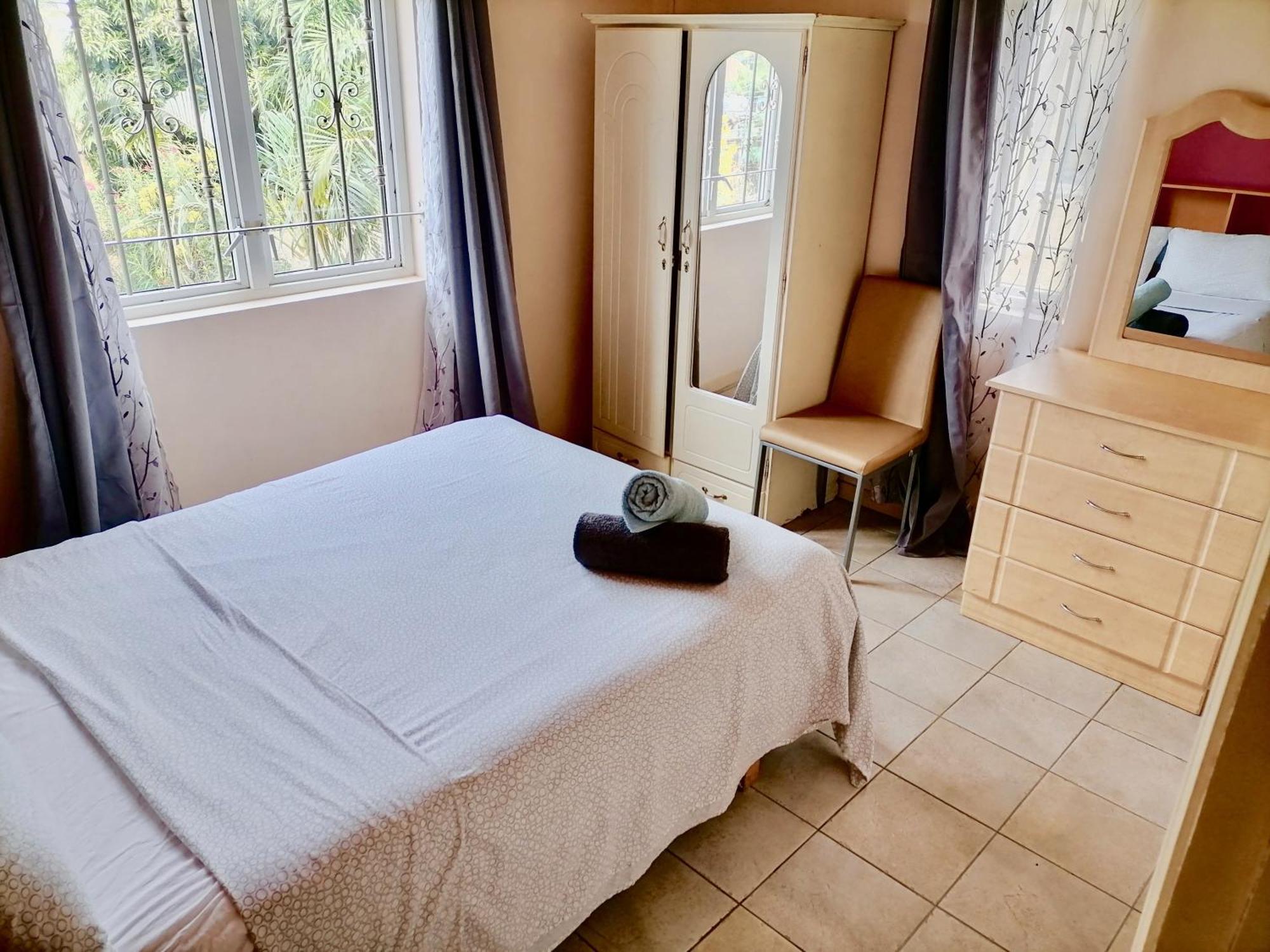 Beachfront In A Beautiful And Secured Complex Vakantiehuis *