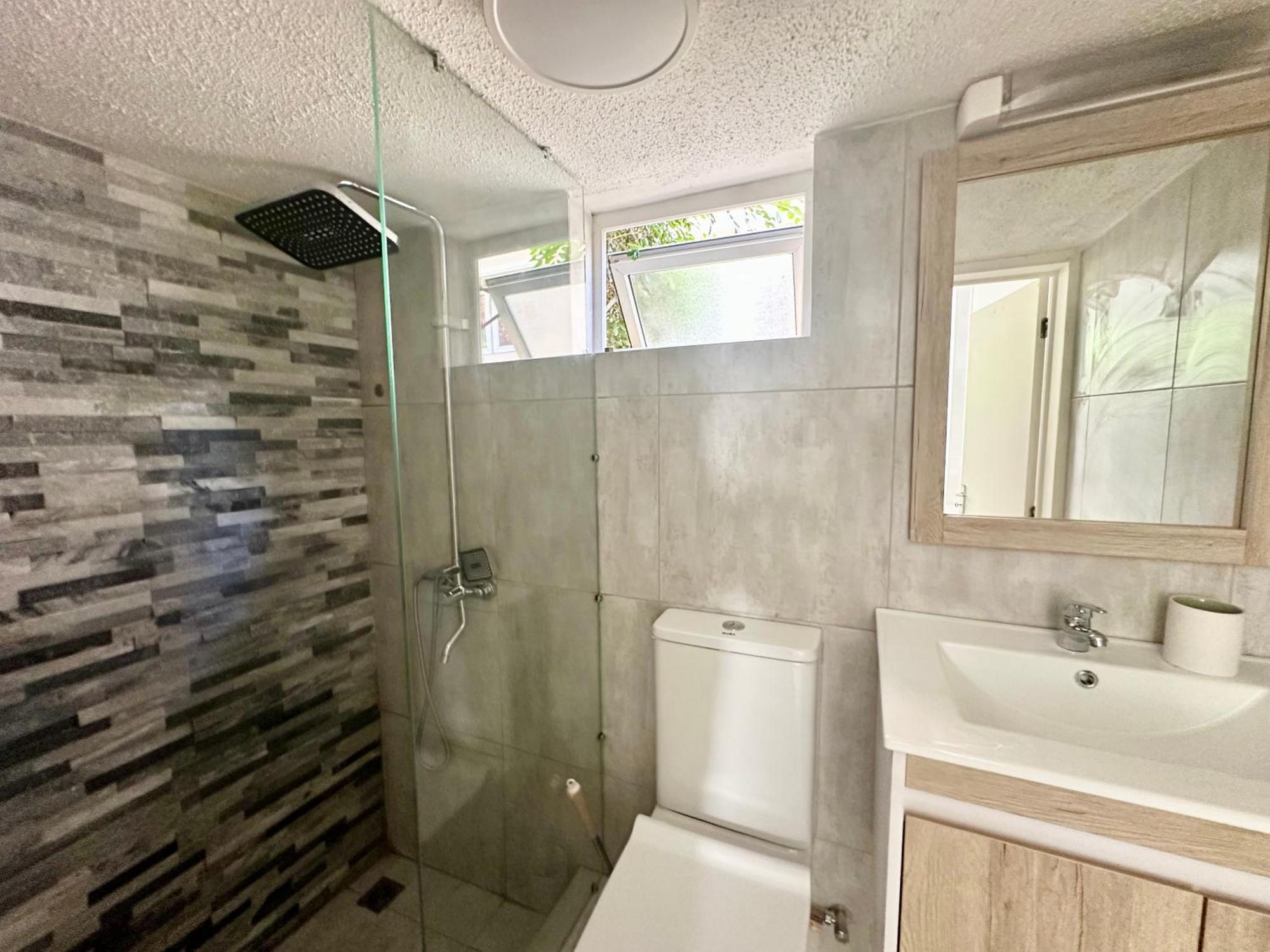 Beachfront In A Beautiful And Secured Complex Flic-en-Flacq